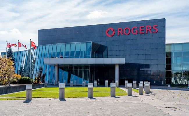 Rogers delays 3g