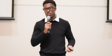 Hutsy Founder, Tefari Bailey Wins Big at University of Toronto BFN Demo Day